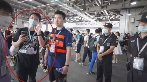 国产大型漫展抄底视频,精彩瞬间回顾